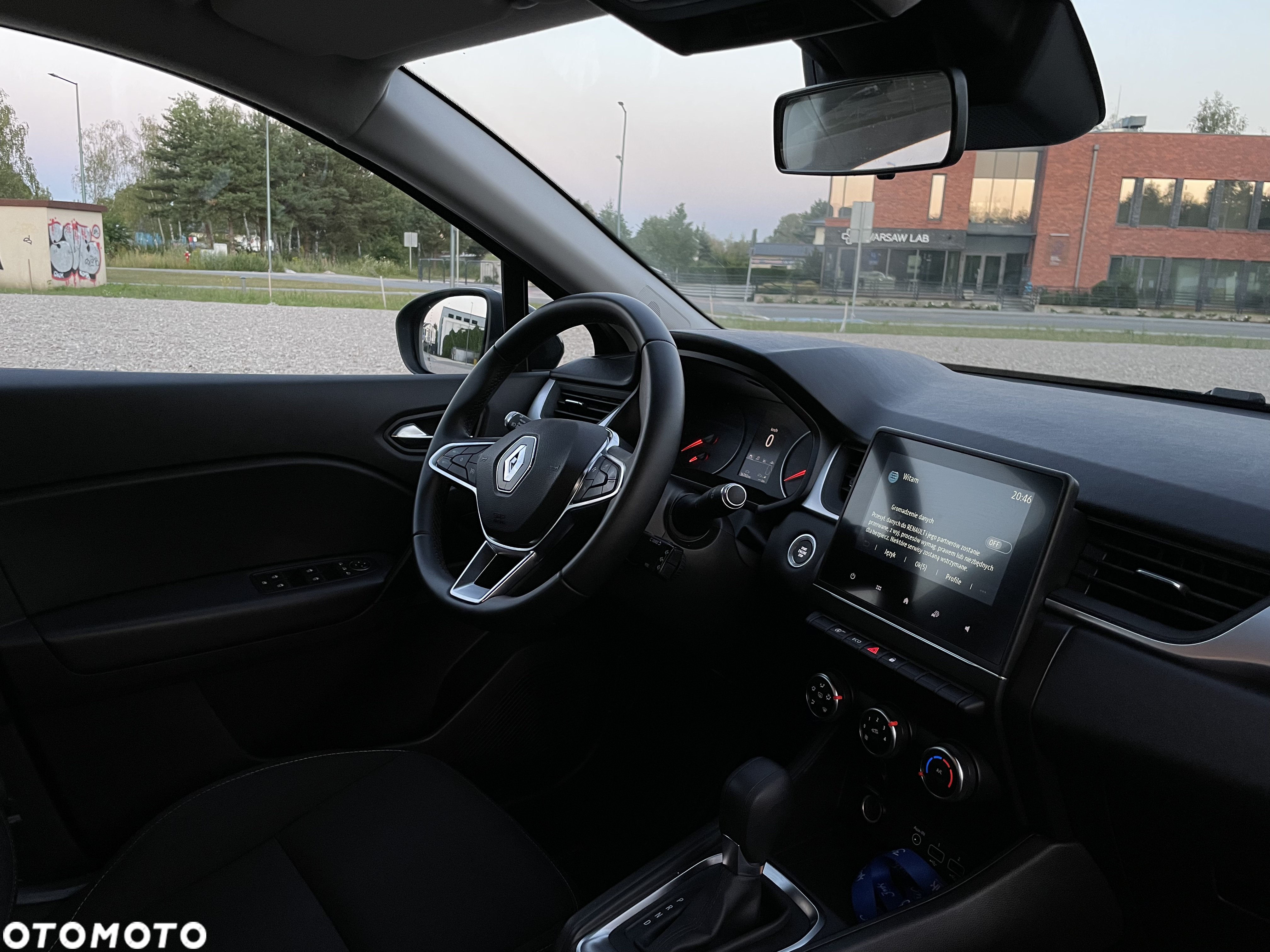 Renault Captur 1.3 TCe mHEV Intens EDC - 14