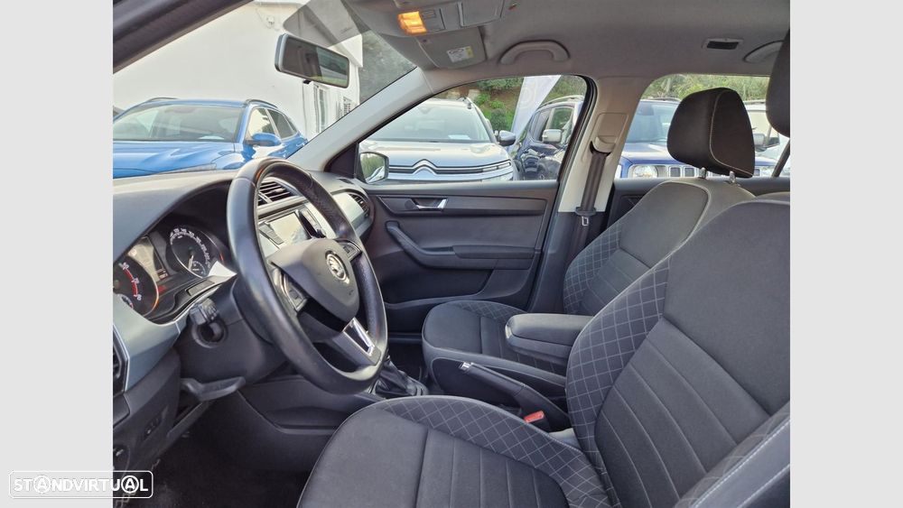 Skoda Fabia 1.0 TSI Ambition DSG - 6