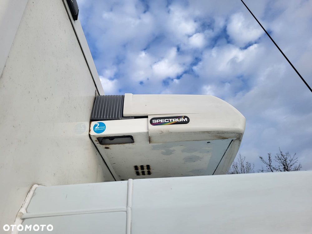 Renault Master III 2017r 161 tyś Izoterma chłodnia Mroźnia Sklep Food Truck Agregat zasilanie 230V Salon - 16