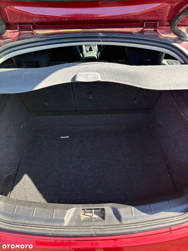 Volvo V40 D2 Momentum - 17