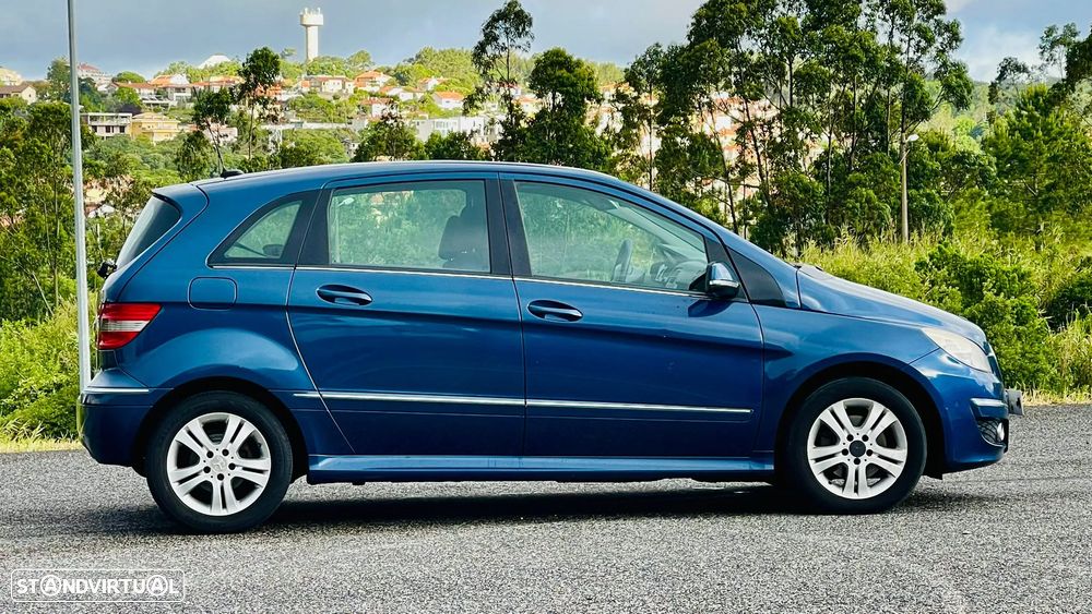 Mercedes-Benz B 180 CDI - 9