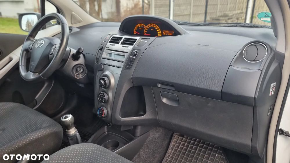 Toyota Yaris 1.0 VVT-i Edition - 13