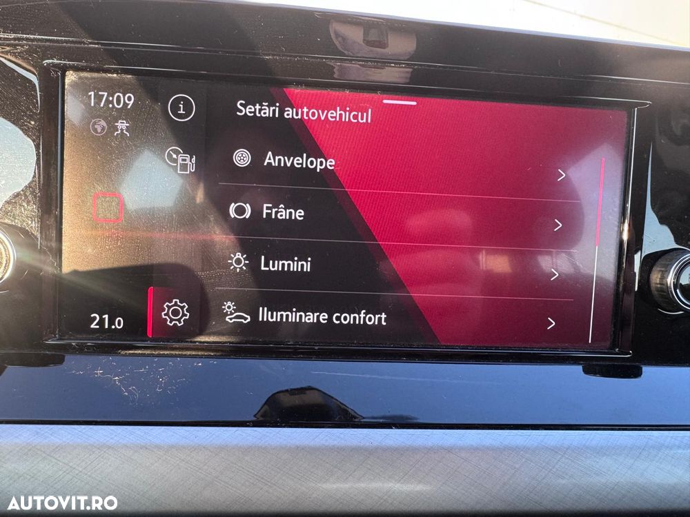 Volkswagen Golf 1.0 TSI Life - 11