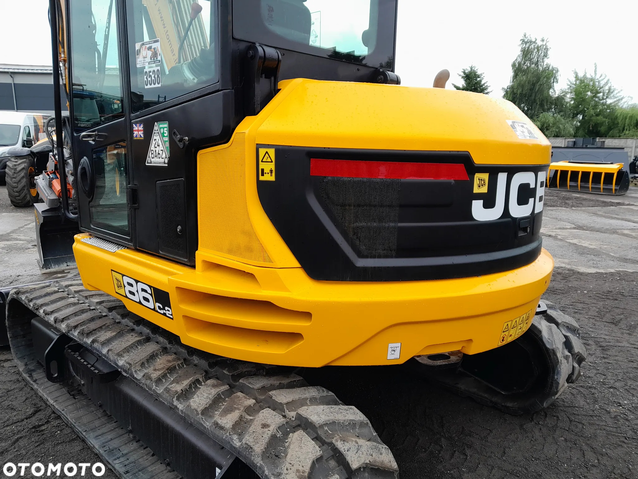 JCB 86C-2 rototilt - 11