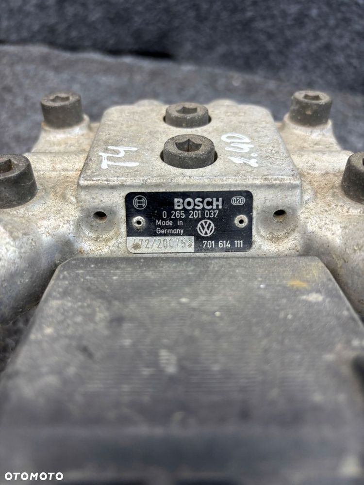 pompa abs vw caravelle t4 0265201037 - 5