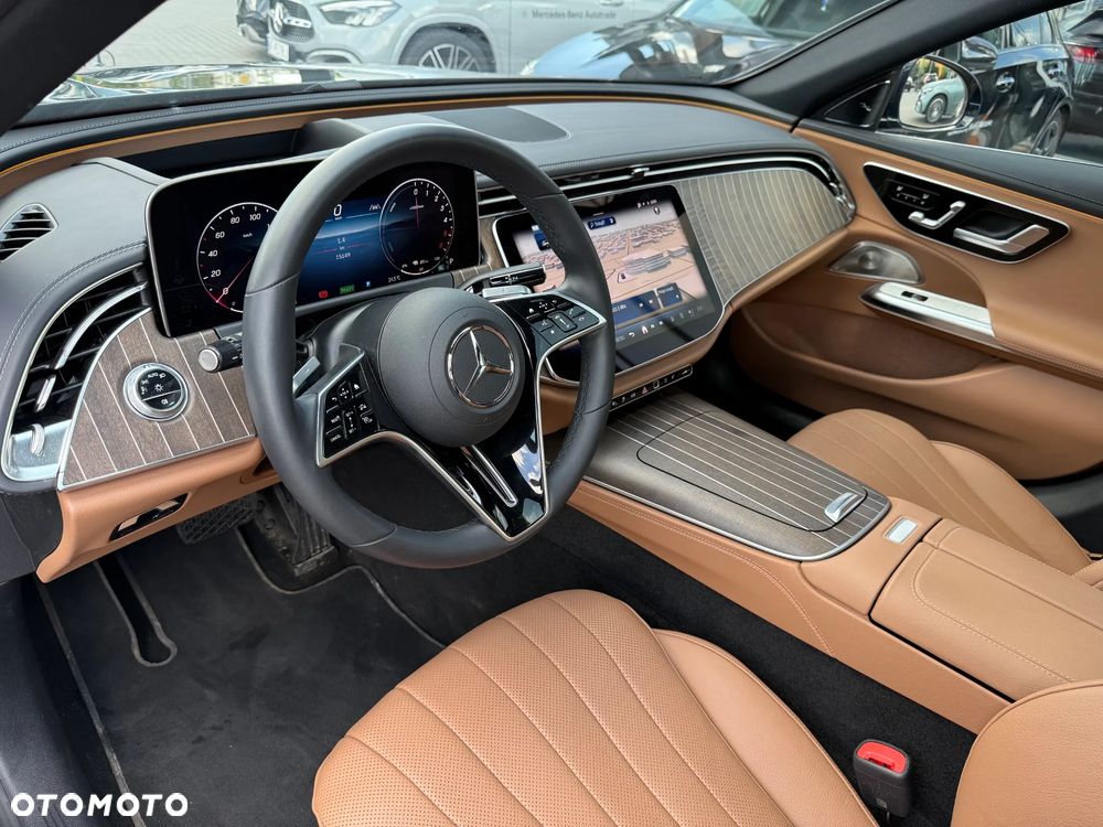 Mercedes-Benz Klasa E 300 de PHEV 4-Matic Exclusive 9G-Tronic - 11