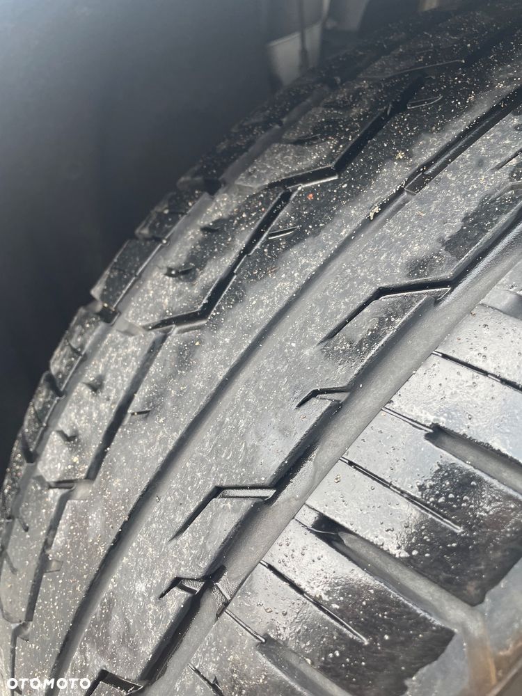 Jeep Grand Cherokee 5.7 V8 HEMI 4WD Automatik Overland - 23