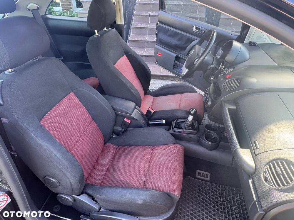 Volkswagen New Beetle 1.9 TDI - 6