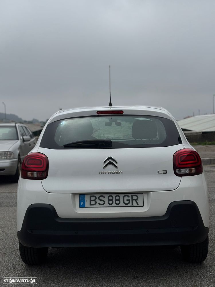 Citroën C3 Pure Tech Live - 10