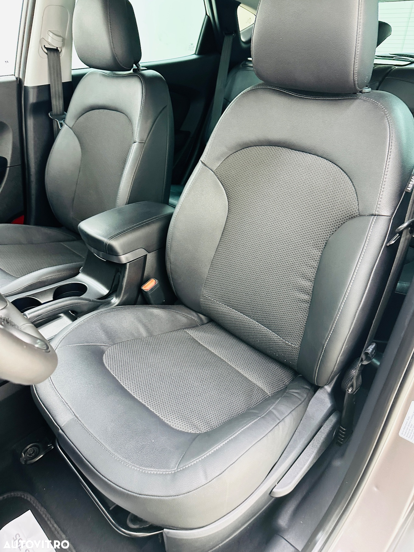 Hyundai ix35 1.7 CRDI 2WD 5 Star Edition - 11