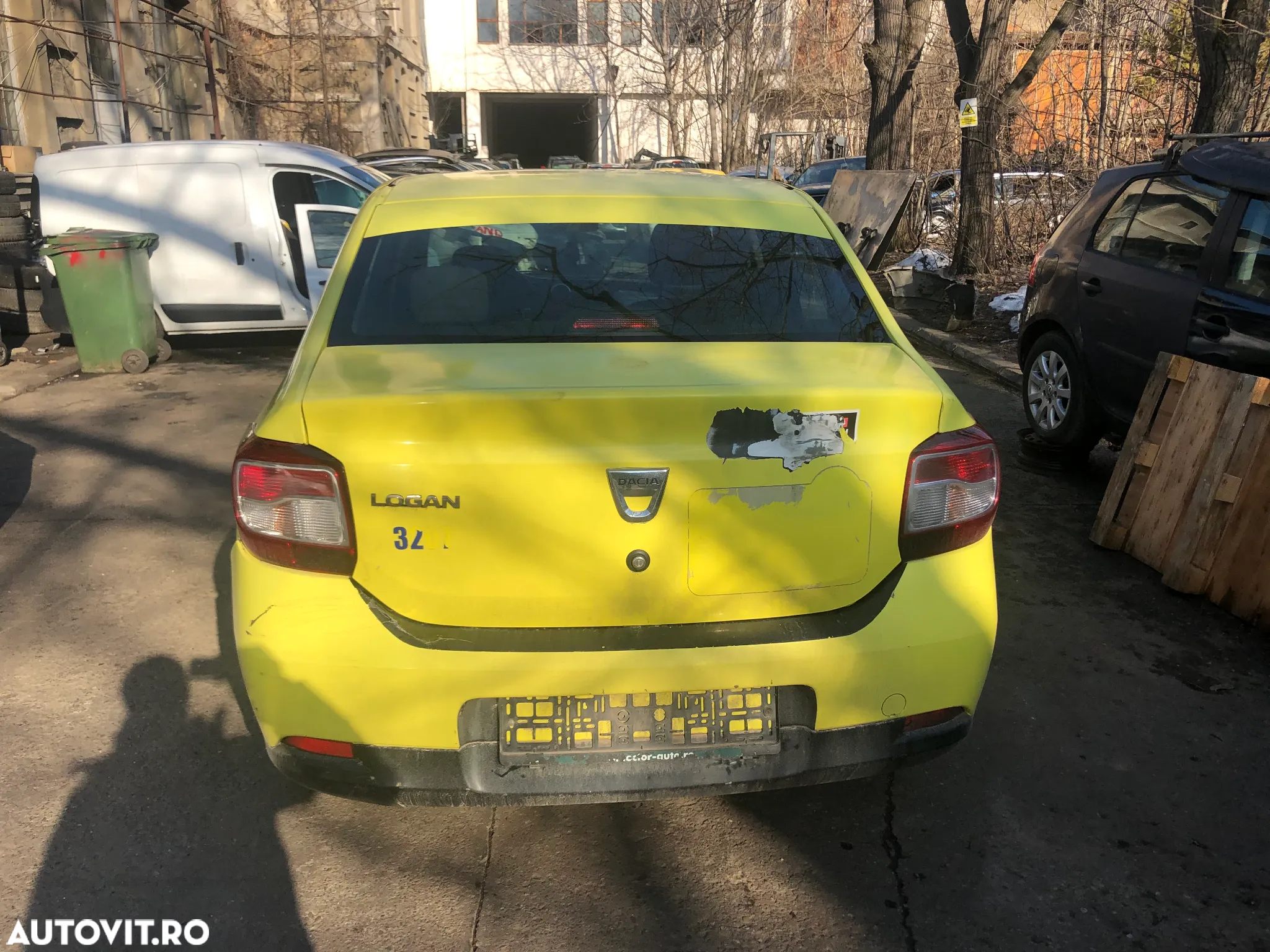 Dezmembrez Dacia Logan 2 1.2 benzina 2015 - 5