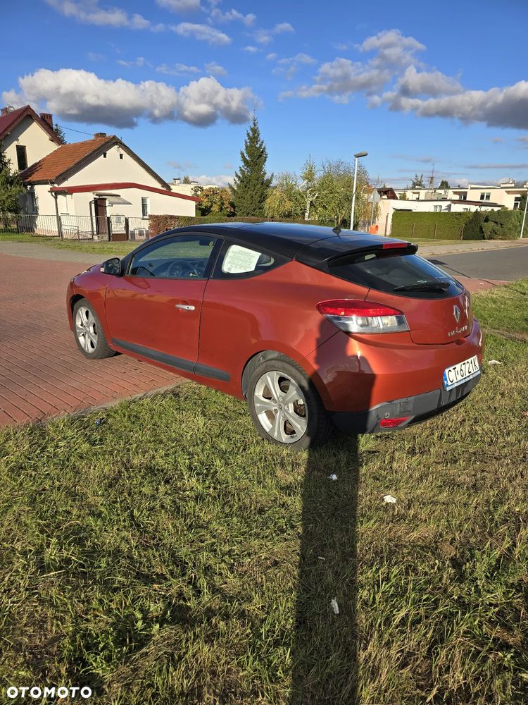 Renault Megane 2.0 dCi Dynamique - 4