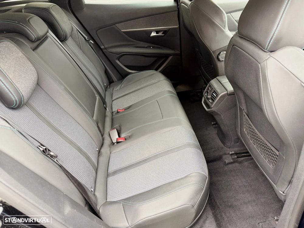 Peugeot 3008 1.6 Hybrid Allure Pack e-EAT8 - 12