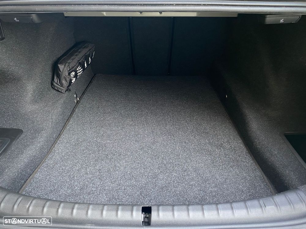 BMW 520 d Auto - 26