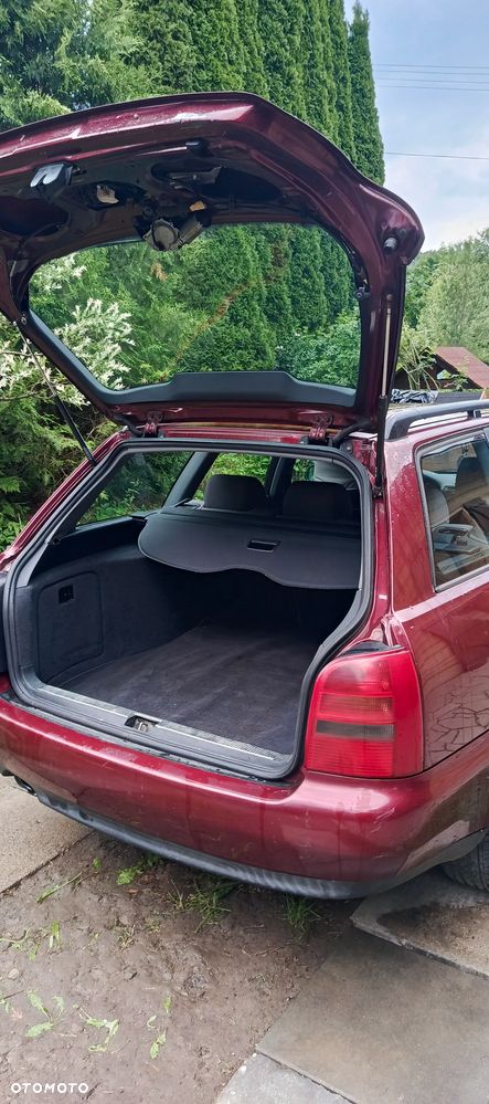 Audi A4 Avant 1.8 - 19