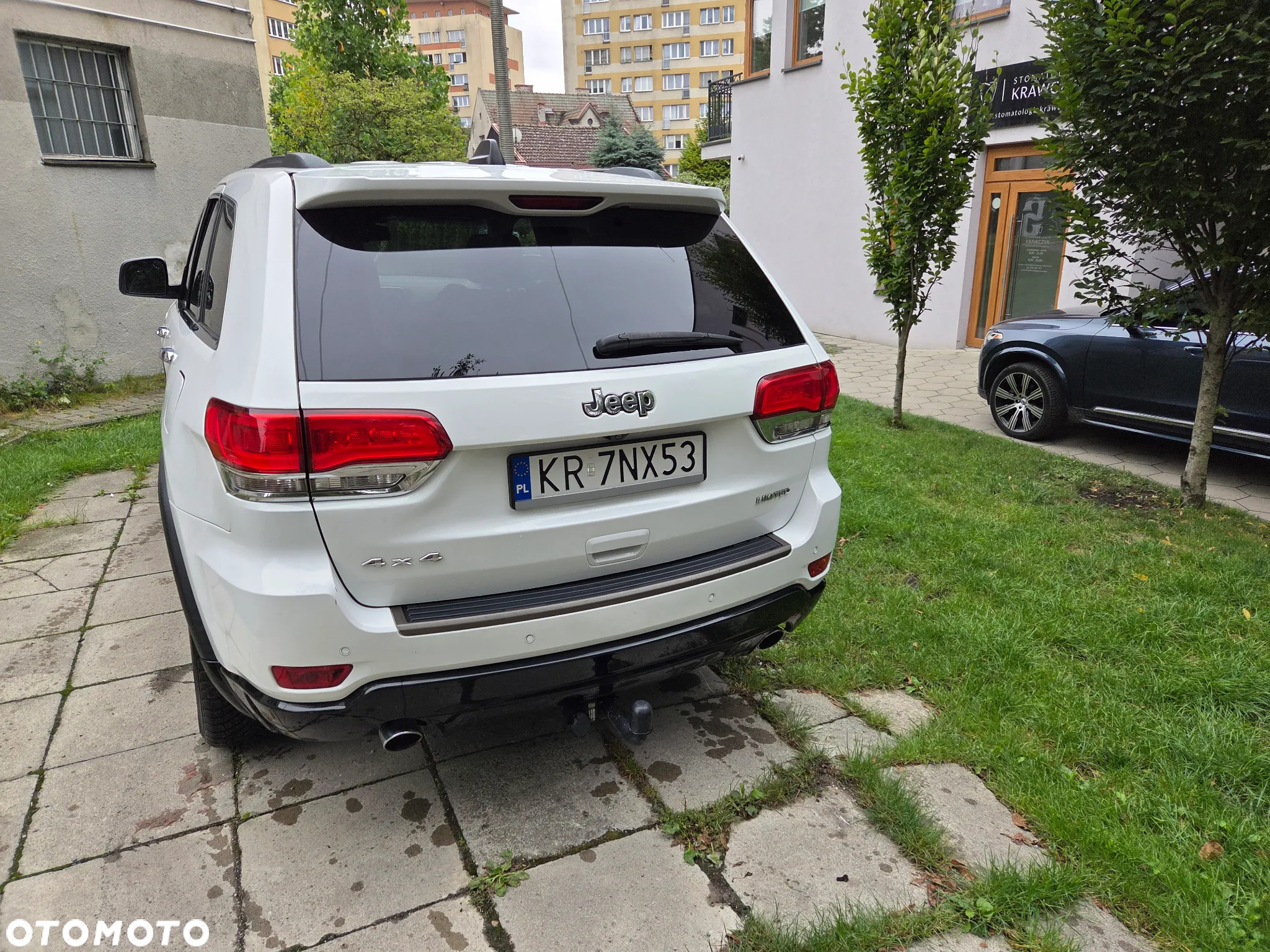 Jeep Grand Cherokee - 4