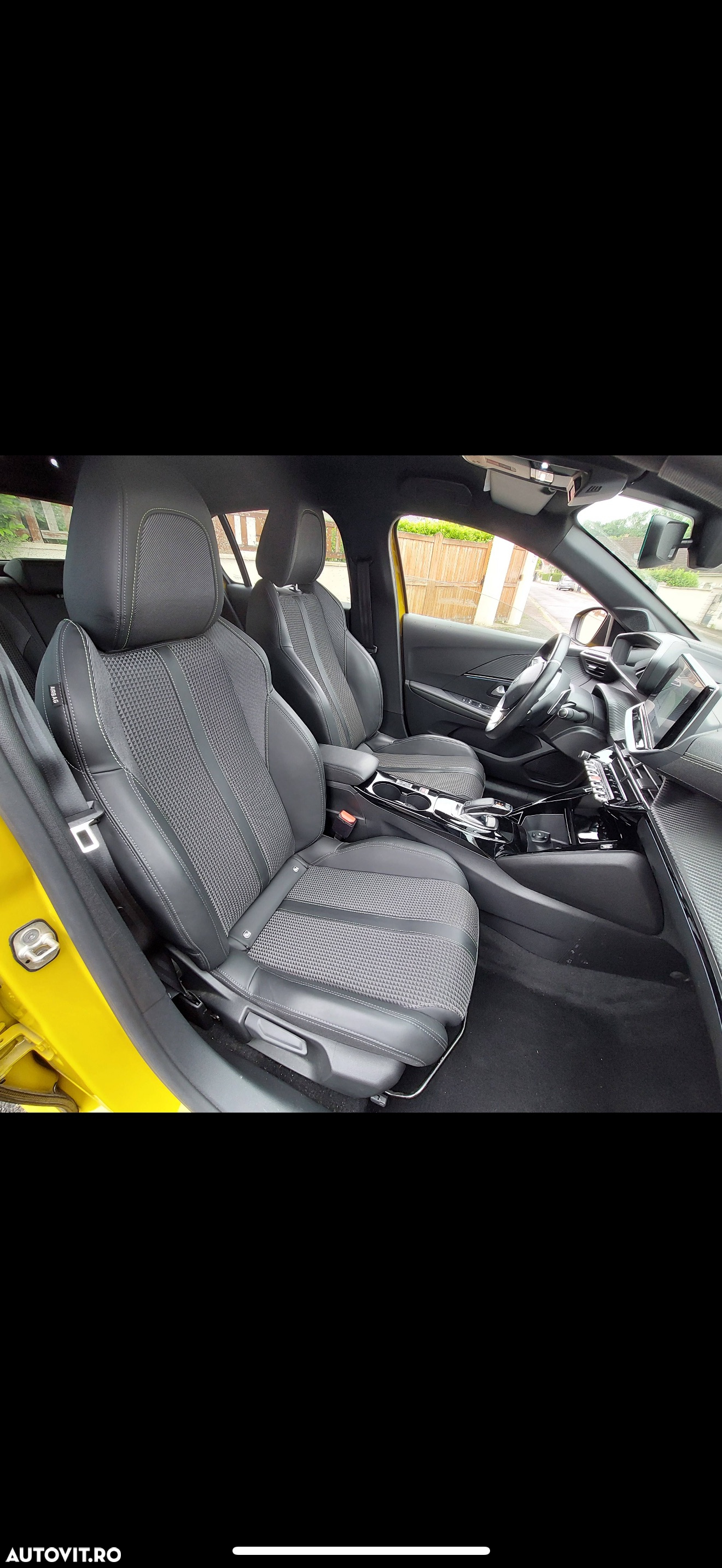 Peugeot 208 PureTech 130 EAT8 GT - 16