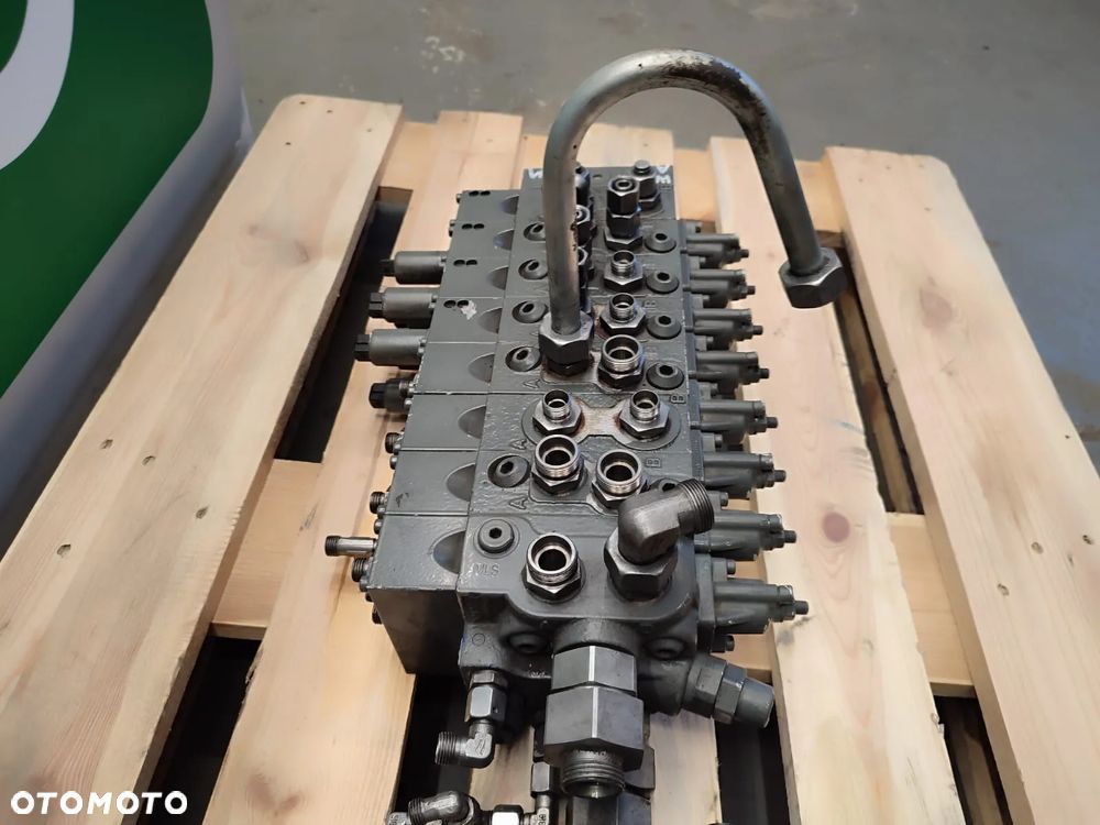 Rozdzielacz hydrauliczny REXROTH R901259420 HANSA 531M - 8