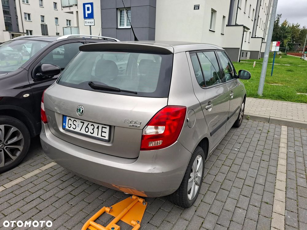 Skoda Fabia 1.4 16V Ambiente - 5