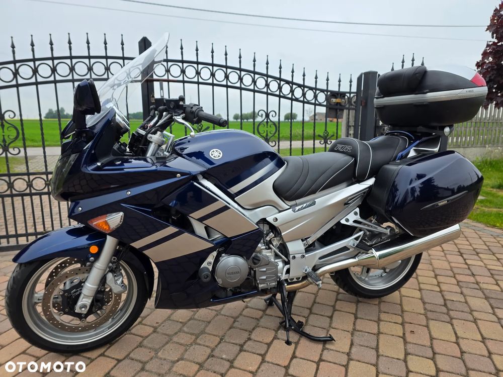 Yamaha FJR - 6