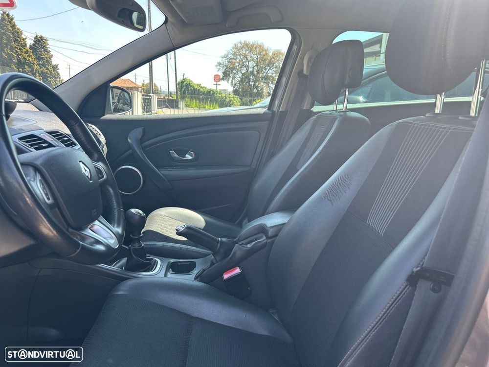 Renault Mégane Sport Tourer 1.5 dCi Dynamique - 21