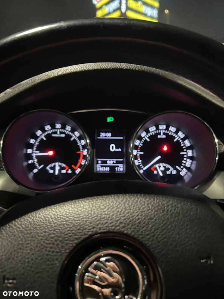 Skoda Superb 2.0 TDI Active - 8