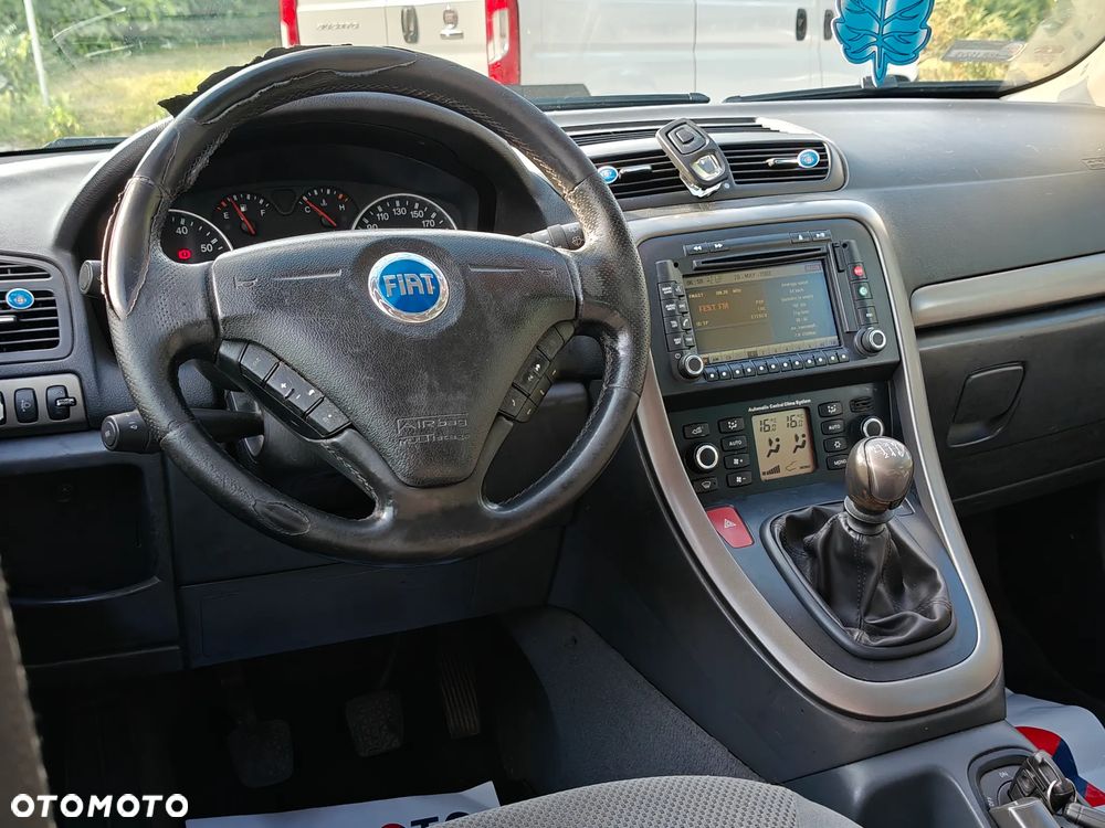 Fiat Croma 1.9 JTD Dynamic - 6