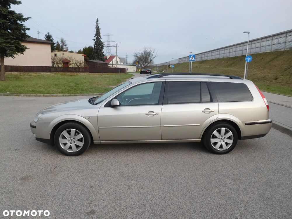 Ford Mondeo 1.8 Ambiente - 15