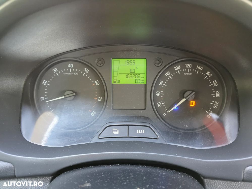 Skoda Fabia 1.2 TSI Active - 9