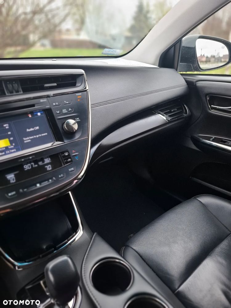 Toyota Avalon - 19