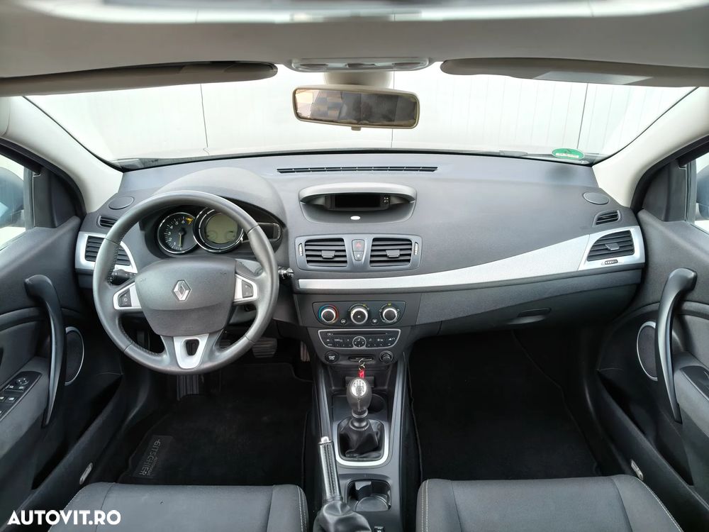 Renault Megane Grandtour TCe 130 BOSE Edition - 7
