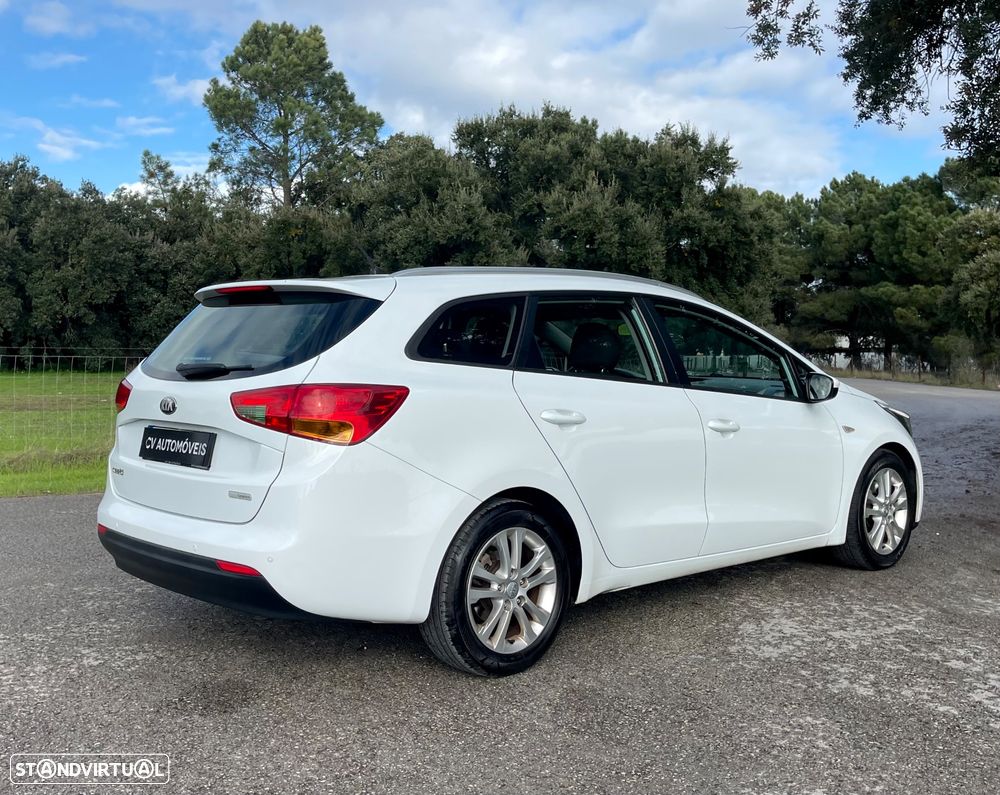 Kia Ceed SW 1.4 CRDi ECO - 5