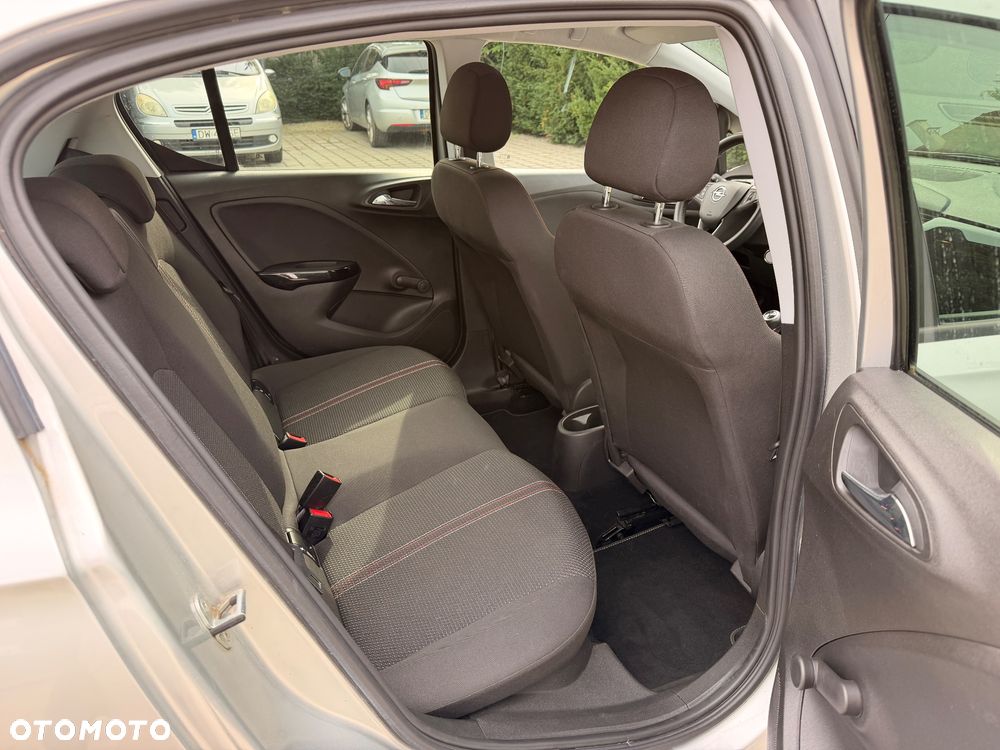 Opel Corsa 1.4 16V Cosmo - 14