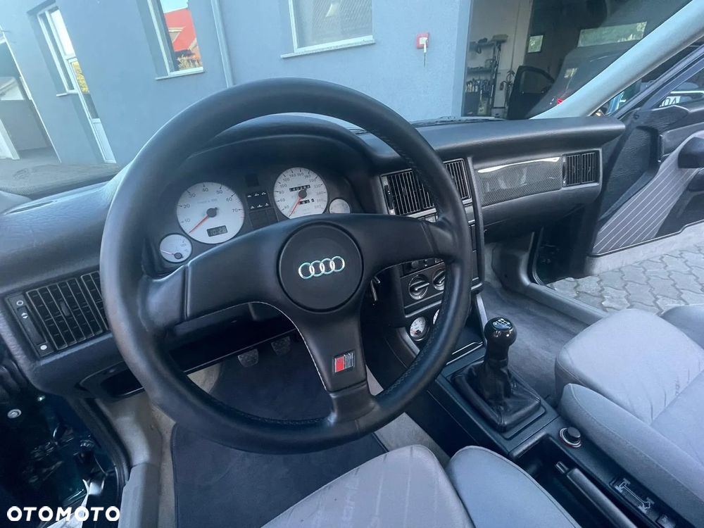 Audi S2 80 Avant 2.2 - 33
