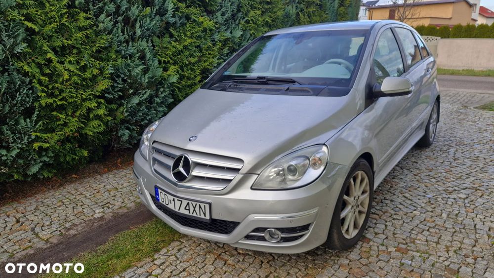Mercedes-Benz Klasa B 180 CDI DPF Autotronic Special Edition - 13