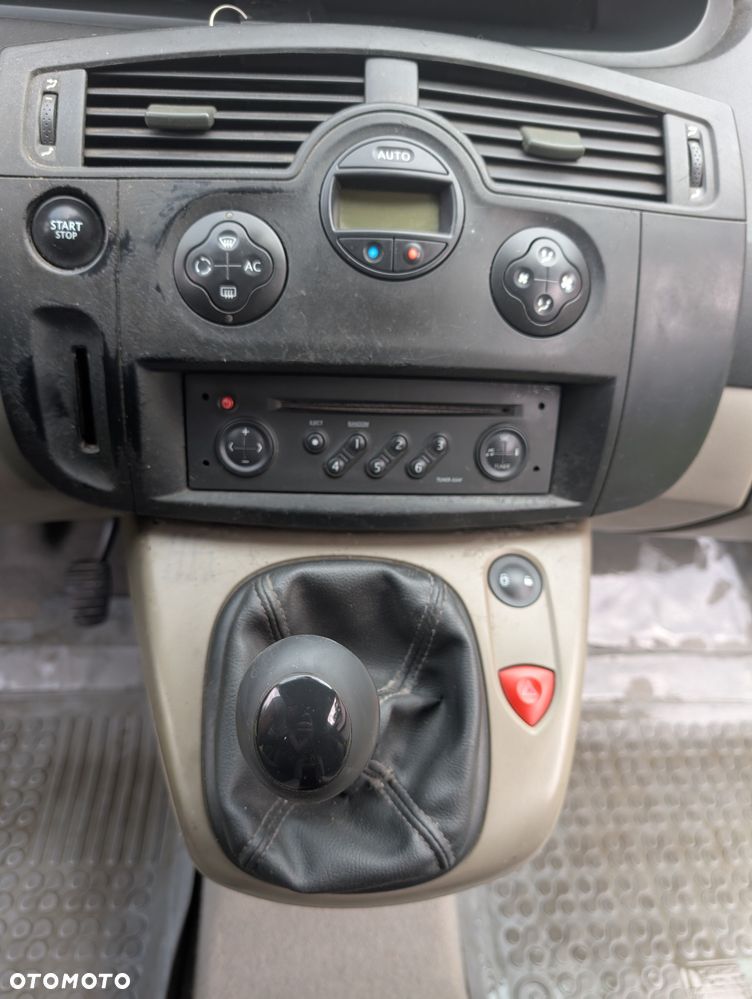 Renault Scenic - 8