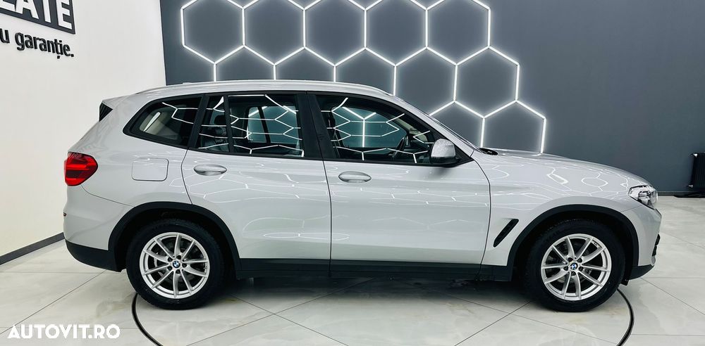 BMW X3 xDrive20d Aut. Advantage - 36