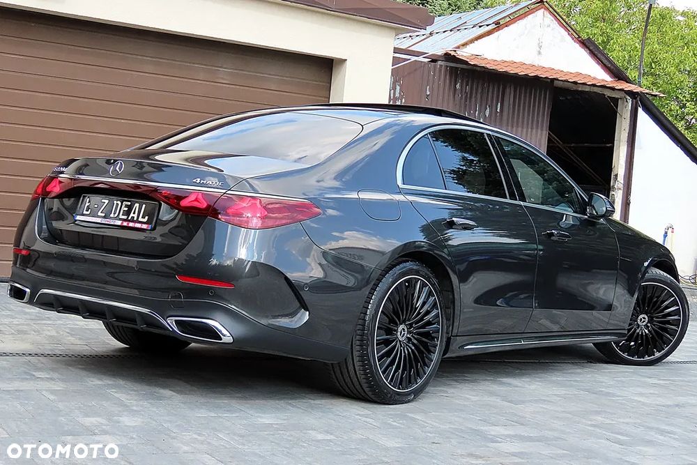 Mercedes-Benz Klasa E - 11
