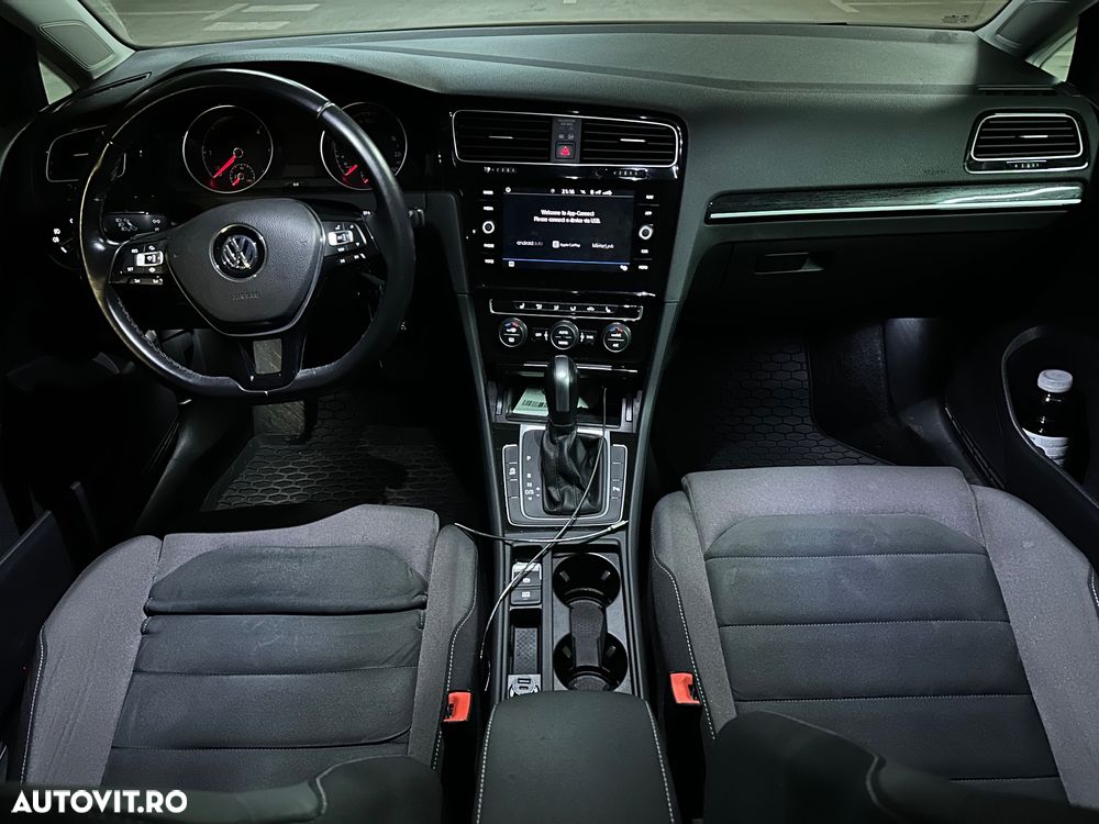 Volkswagen Golf 2.0 TDI SCR DSG Highline - 11