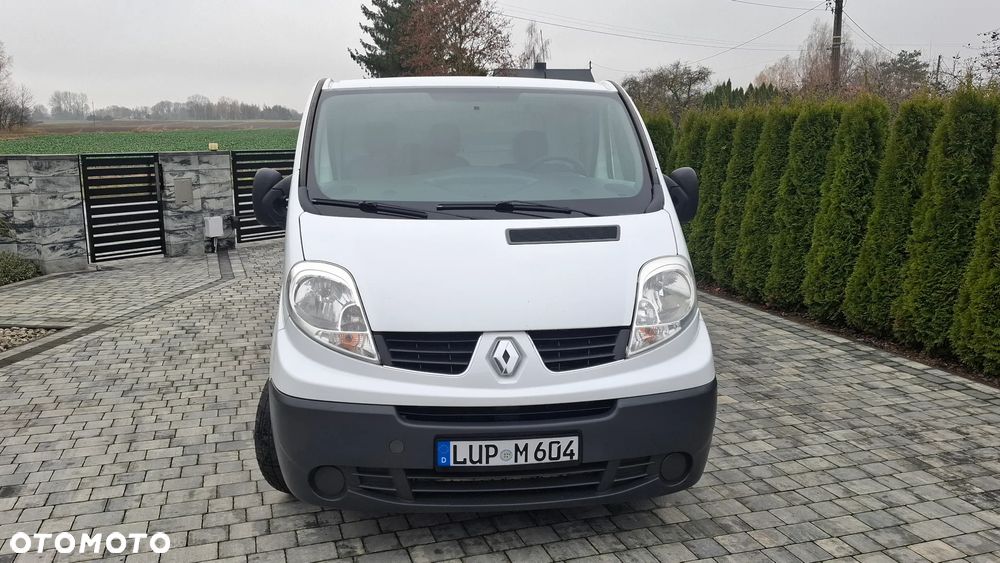 Renault Trafic - 8