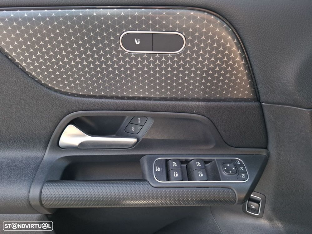 Mercedes-Benz GLB 180 d Progressive - 19