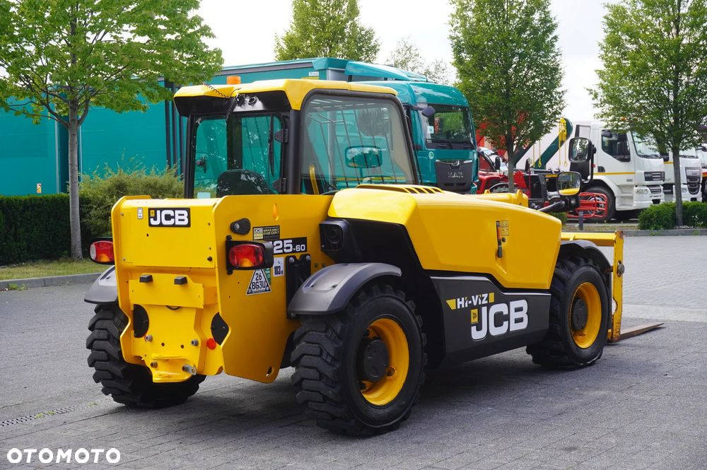 JCB 525-60T5 / 2022 / 860 MTH! / 2,5 t / zasięg 6 m / joystick - 5