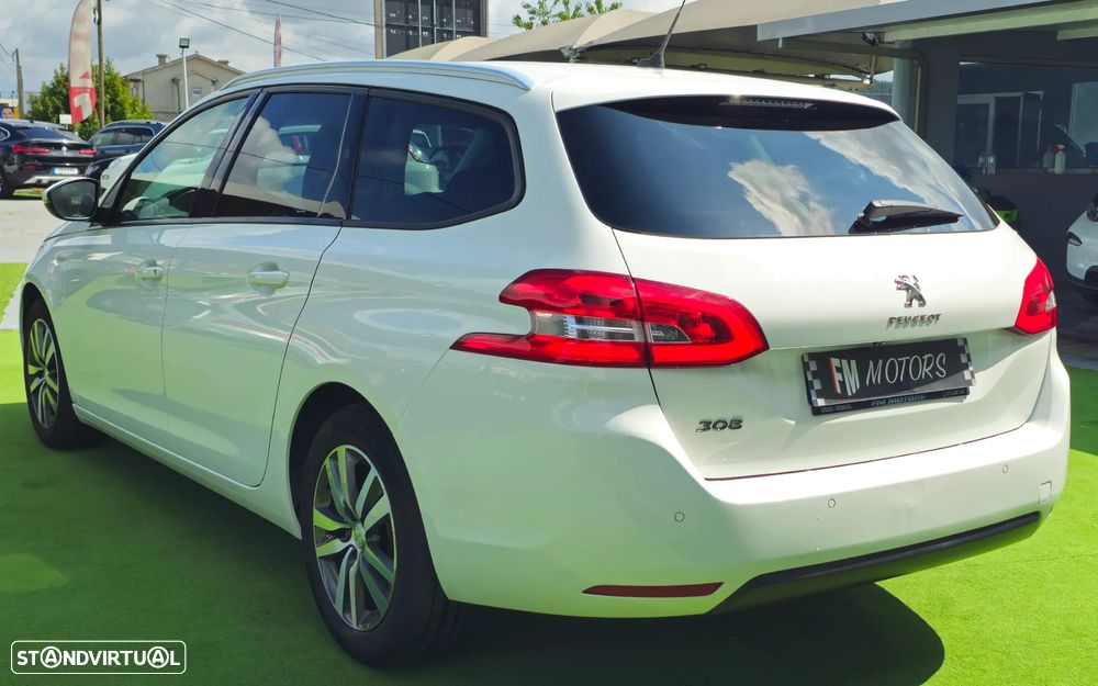 Peugeot 308 SW 1.5 BlueHDi Style - 29