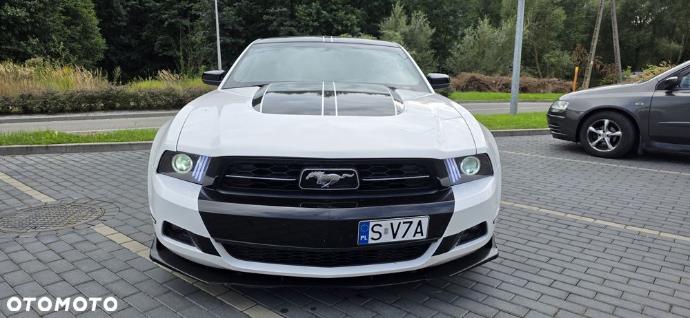Ford Mustang - 2