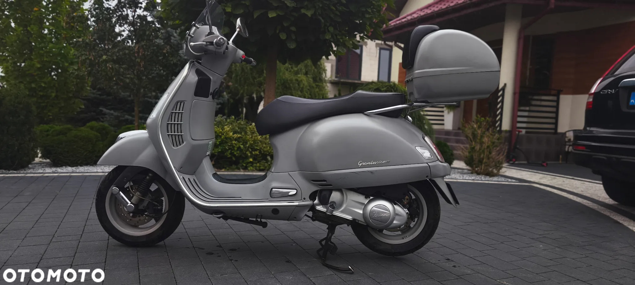 Vespa Grantourismo - 10