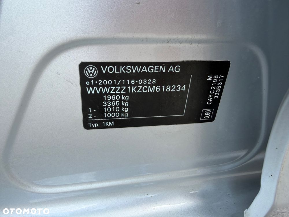 Volkswagen Golf 1.6 TDI BlueMotion Technology Comfortline - 31