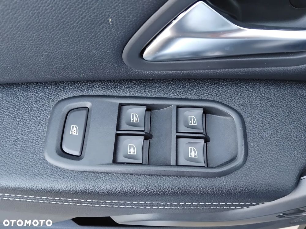 Dacia Duster 1.3 TCe FAP Prestige 4WD - 15