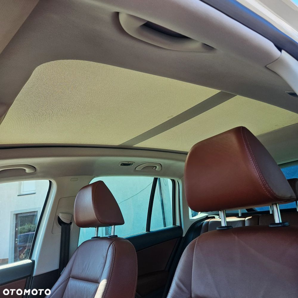 Volkswagen Tiguan - 14