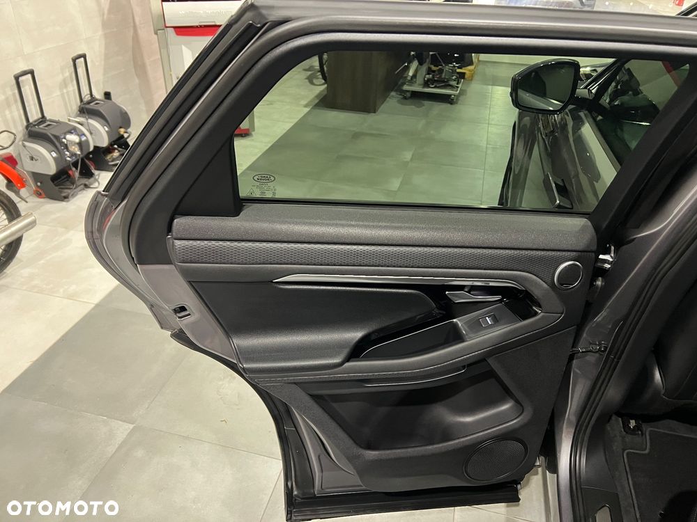 Land Rover Range Rover Evoque - 19