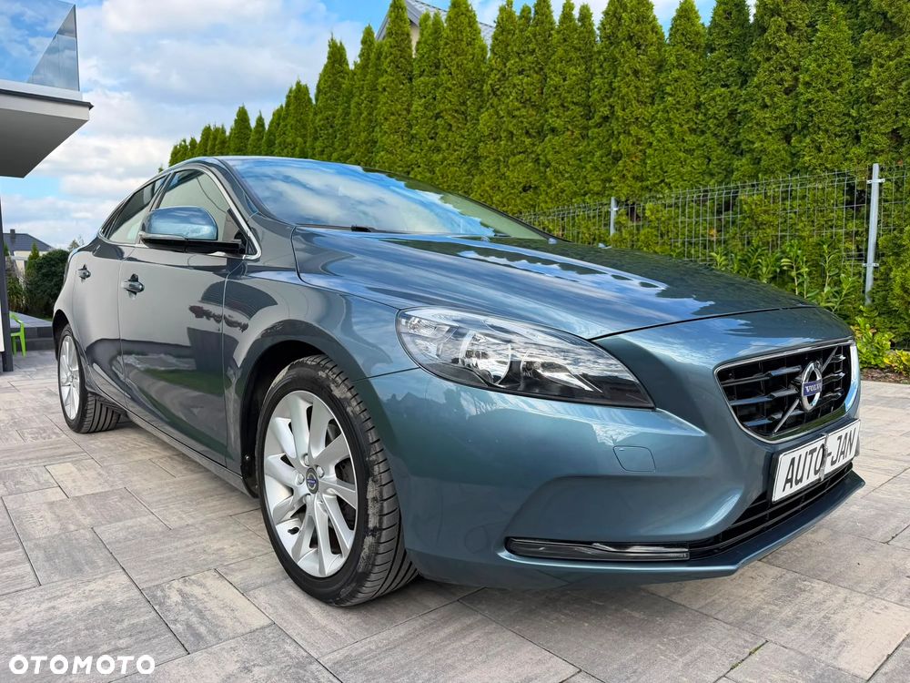 Volvo V40 D2 Summum - 33